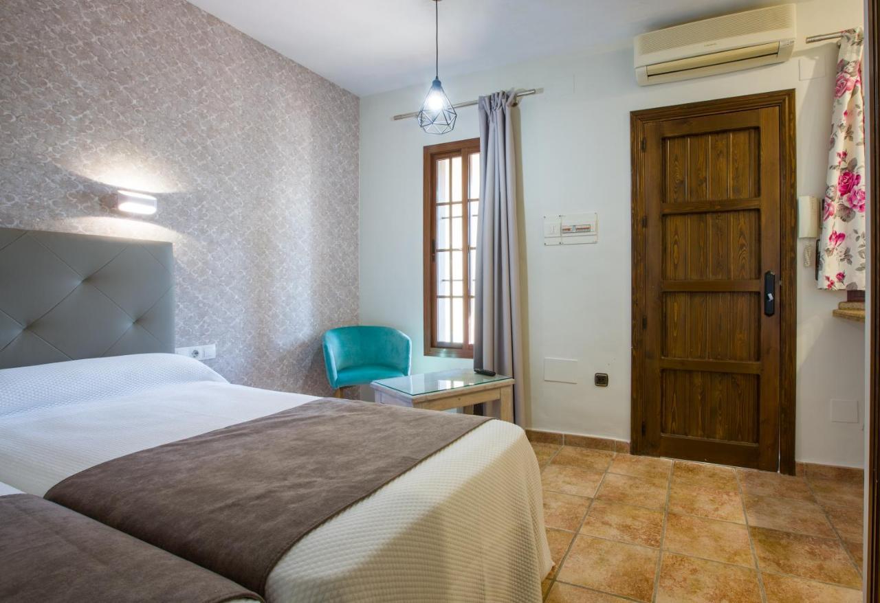Hostal Don Joaquin Алора Екстер'єр фото