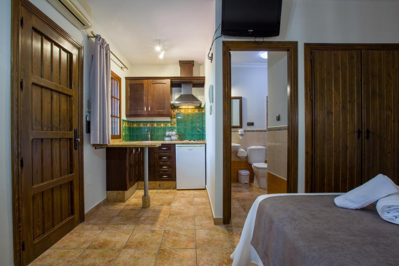 Hostal Don Joaquin Алора Екстер'єр фото